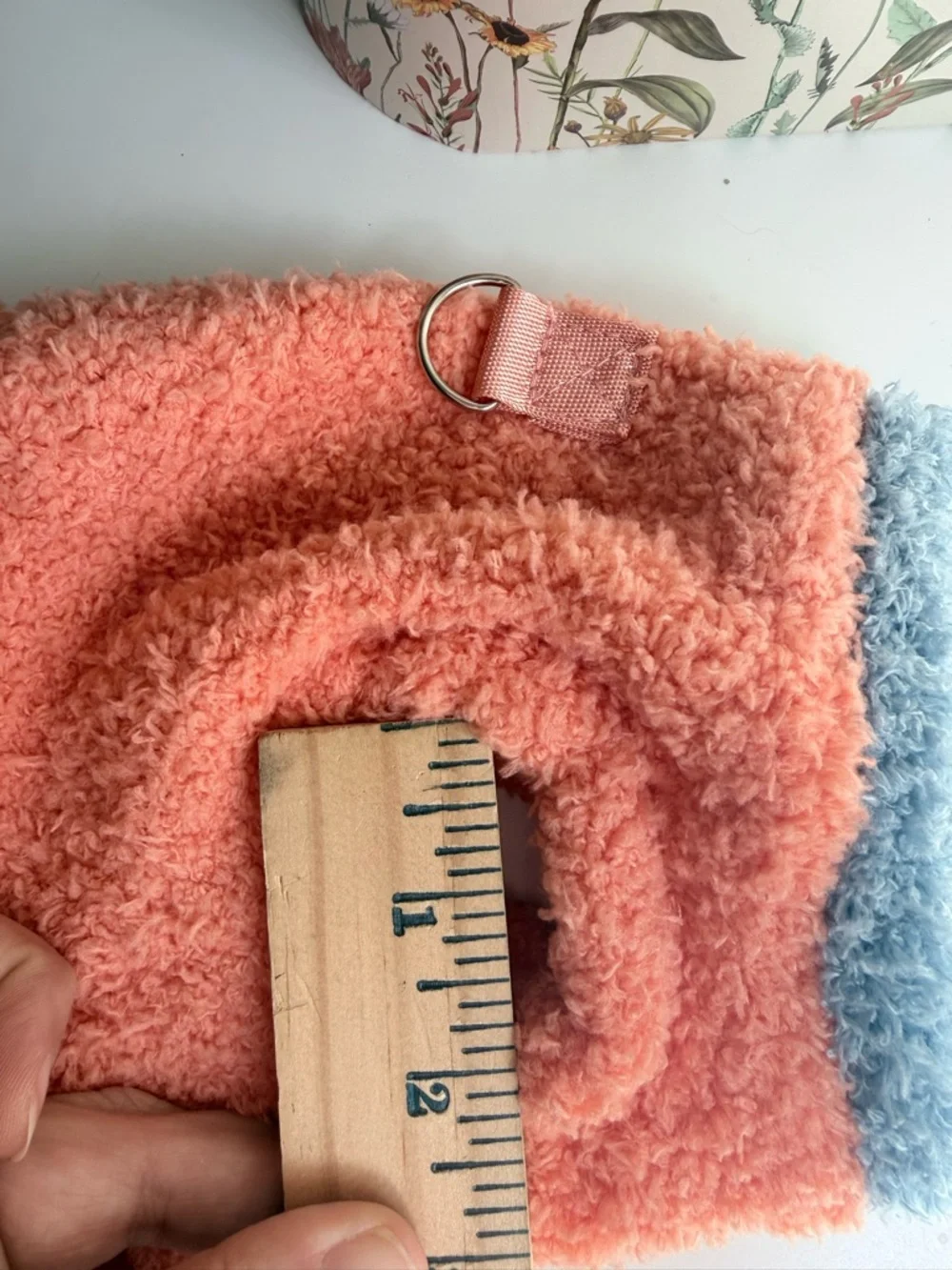 🐣5/$25-Fuzzy Orange Cat Sweater with Blue Trim